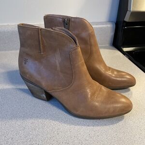FRYE Jennifer Women's Ankle Leather Booties Boots Size 7.5 M Cognac Tan